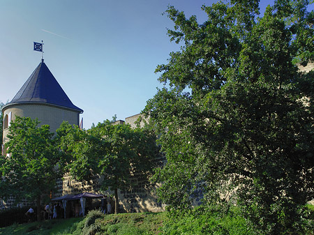 Stadtmauer und Sachsenturm am Sachsenring Foto 